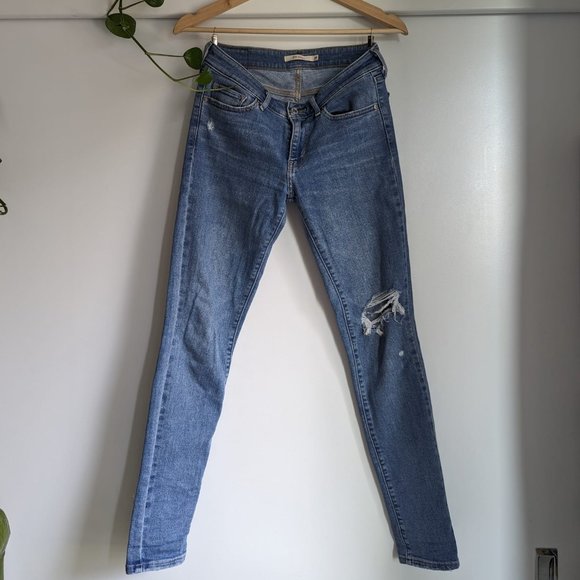Levi's 711 Skinny Jeans Distressed Size 26 - Picture 2 of 5